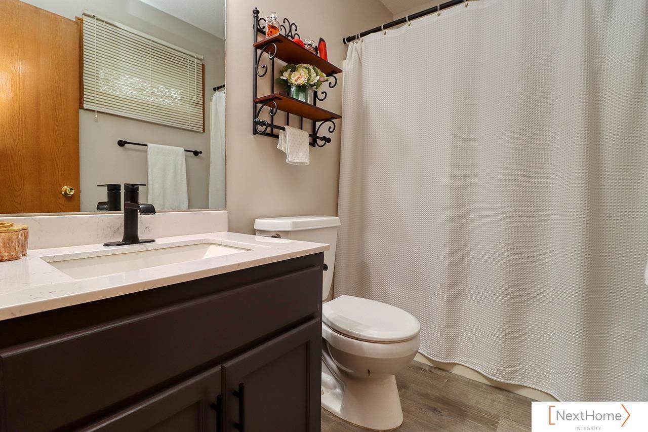 744 Glacier Trail, Lincoln, NE 68521