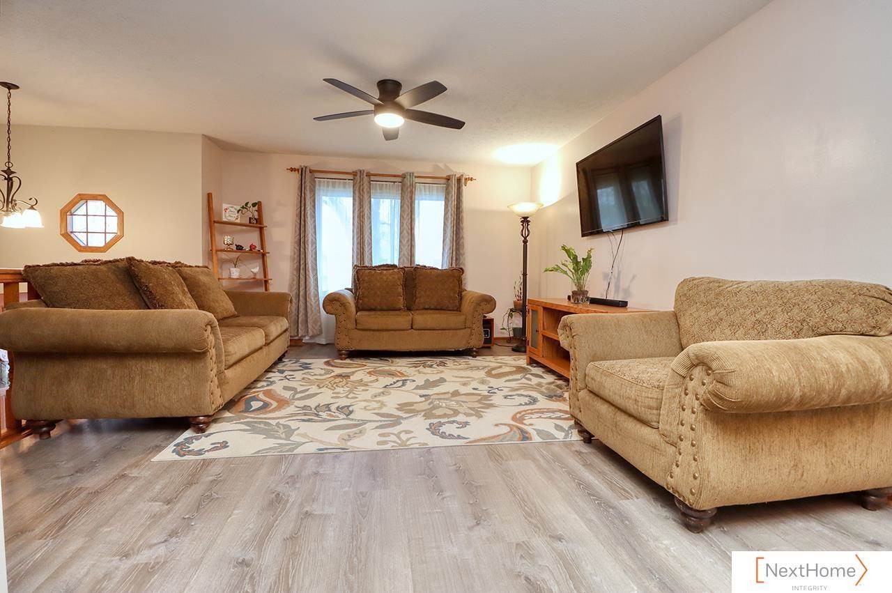 744 Glacier Trail, Lincoln, NE 68521