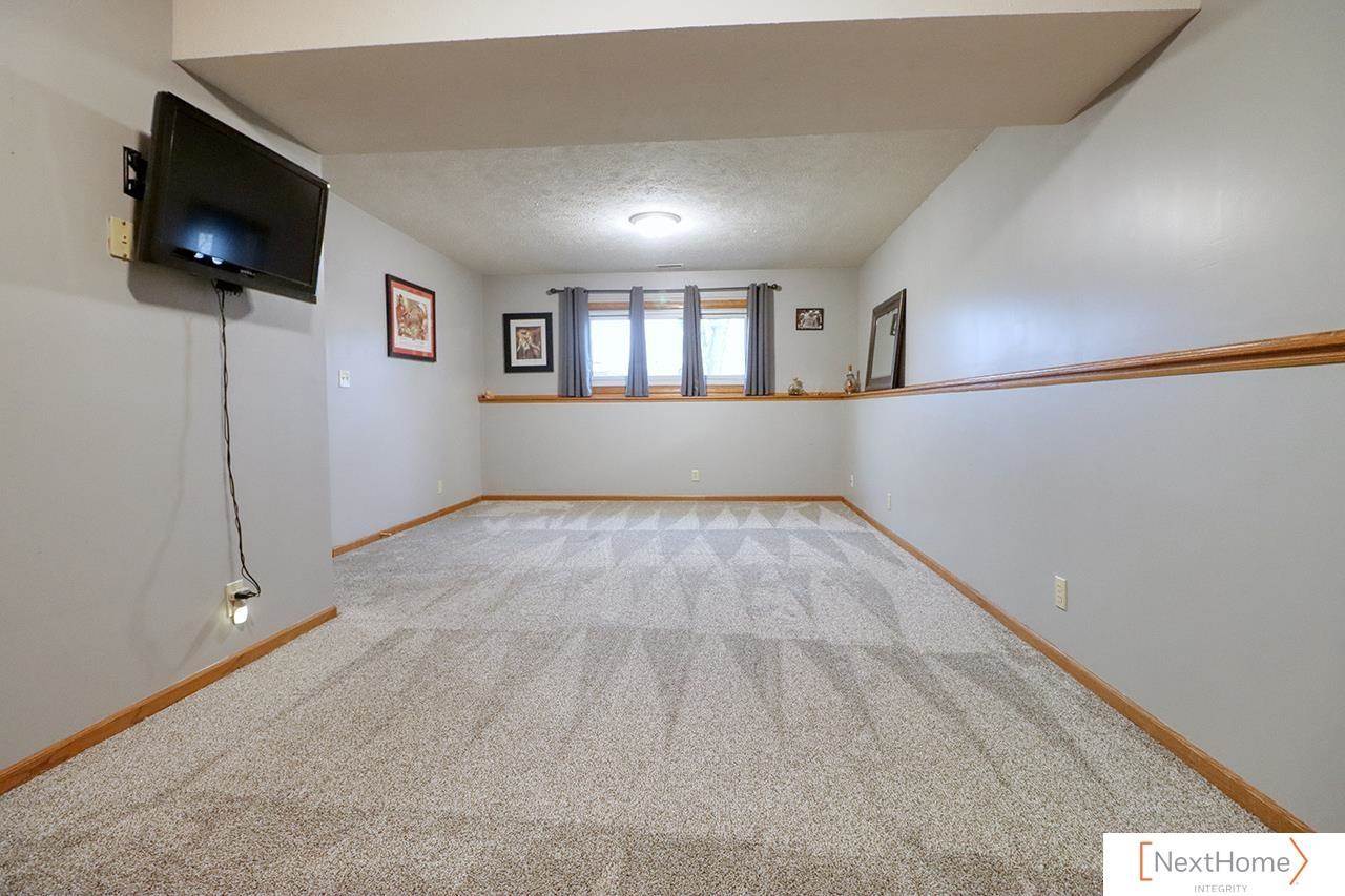 744 Glacier Trail, Lincoln, NE 68521