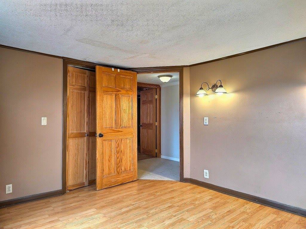 10 W Juliand St, Greene, NY 13778