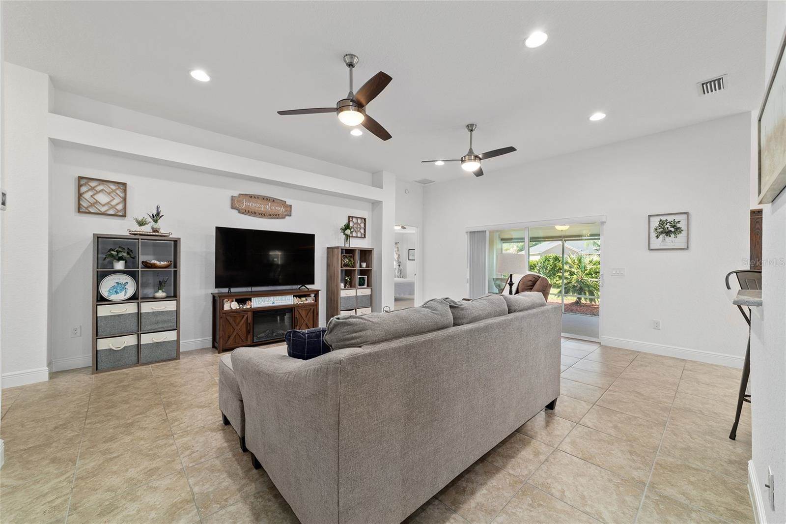 4972 Big Cypress Street, Oxford, FL 34484