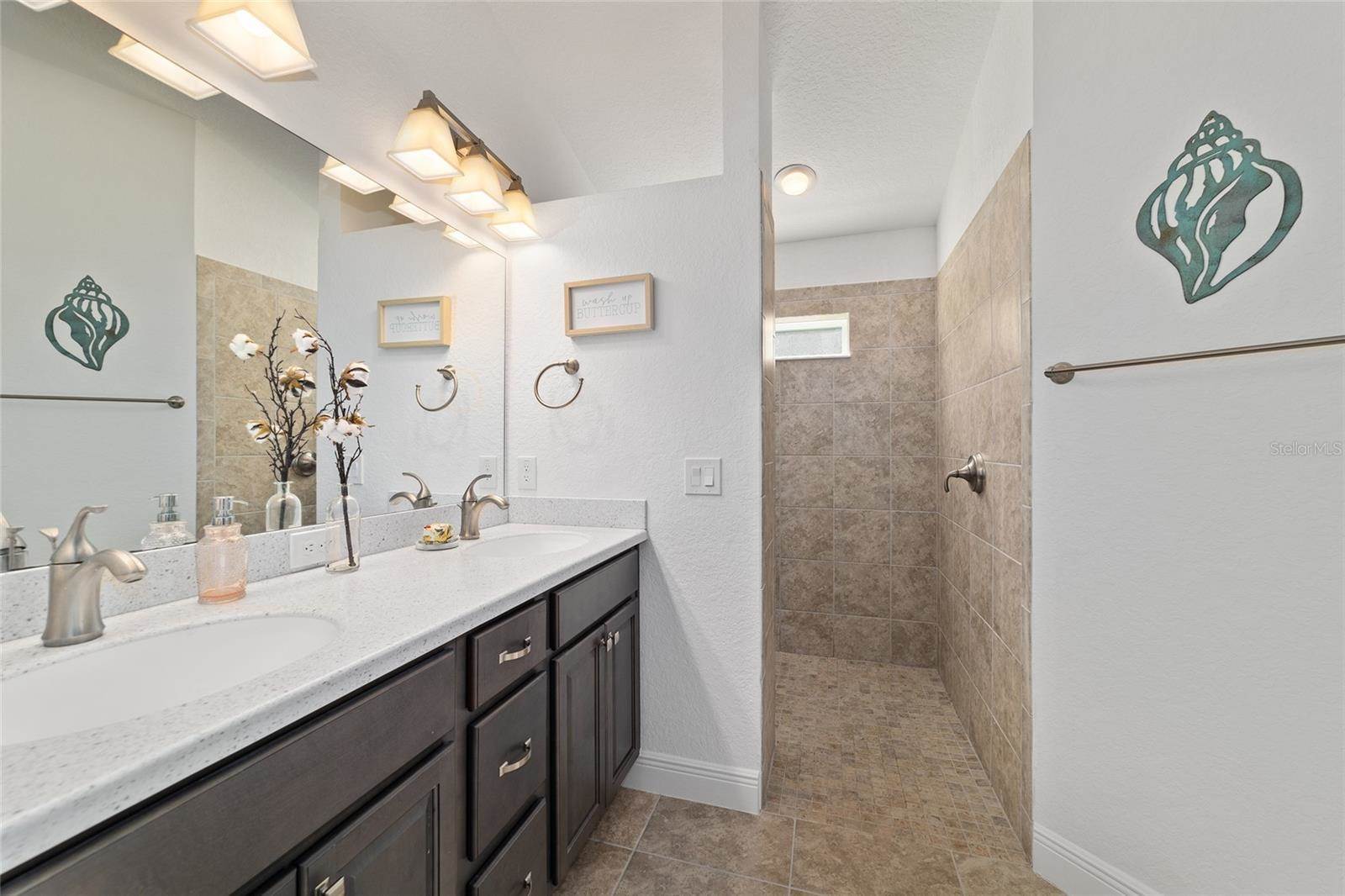 4972 Big Cypress Street, Oxford, FL 34484