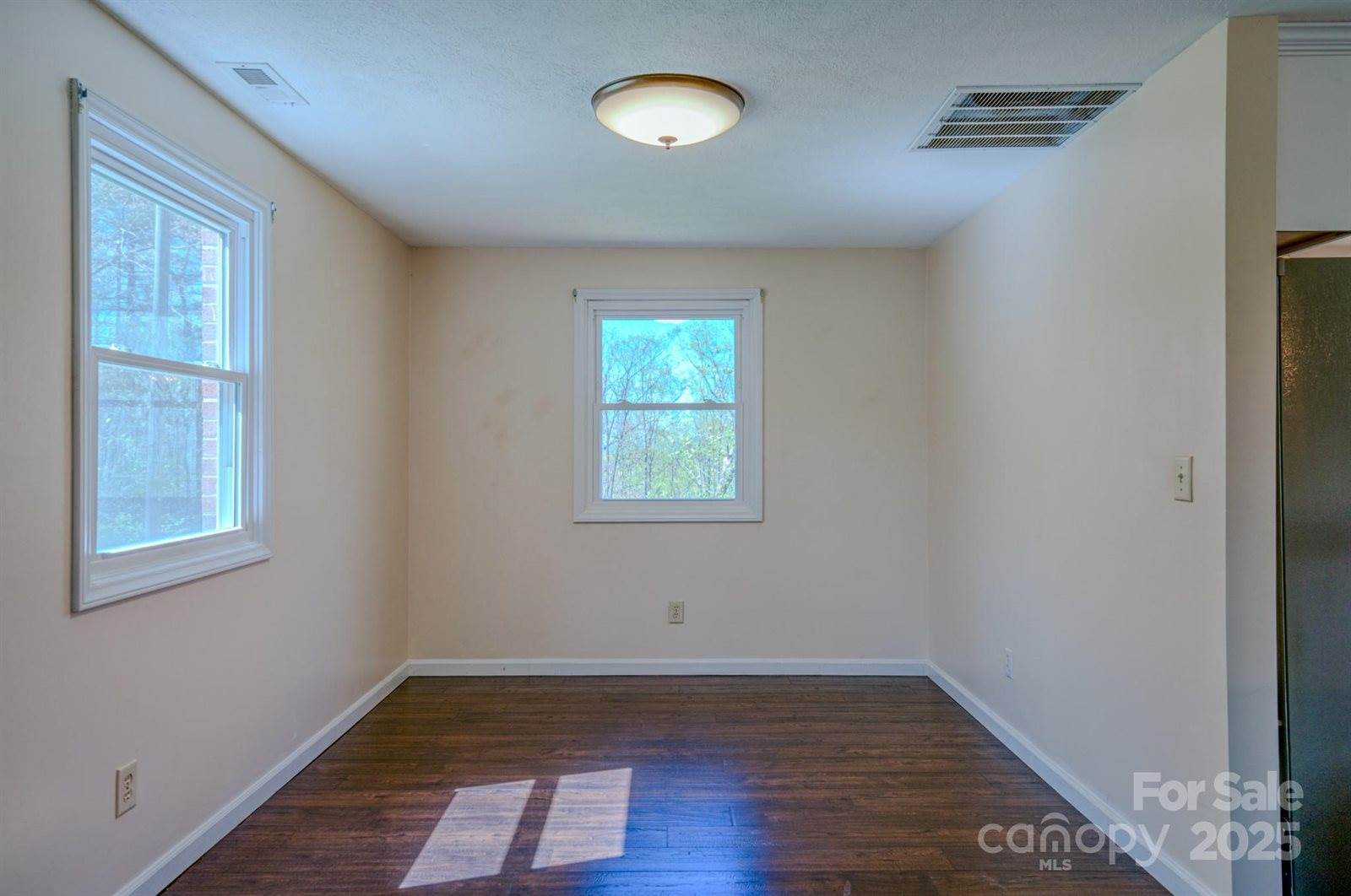 280 Fletcher View Drive, Fletcher, NC 28732