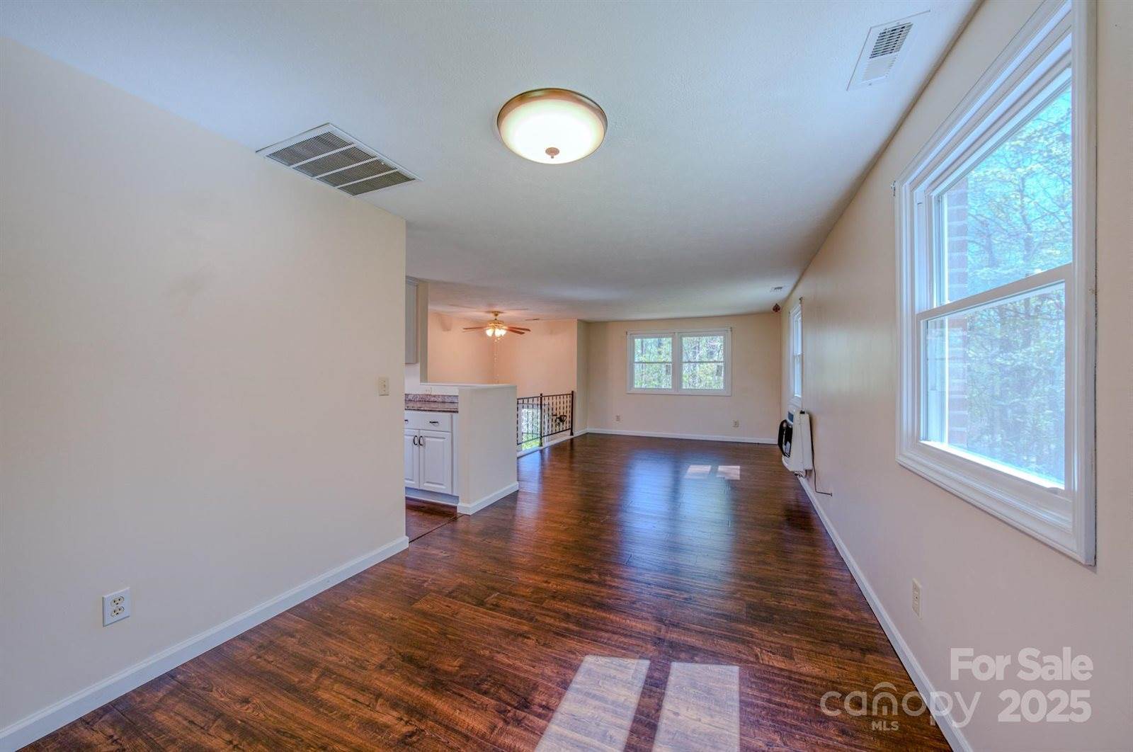 280 Fletcher View Drive, Fletcher, NC 28732