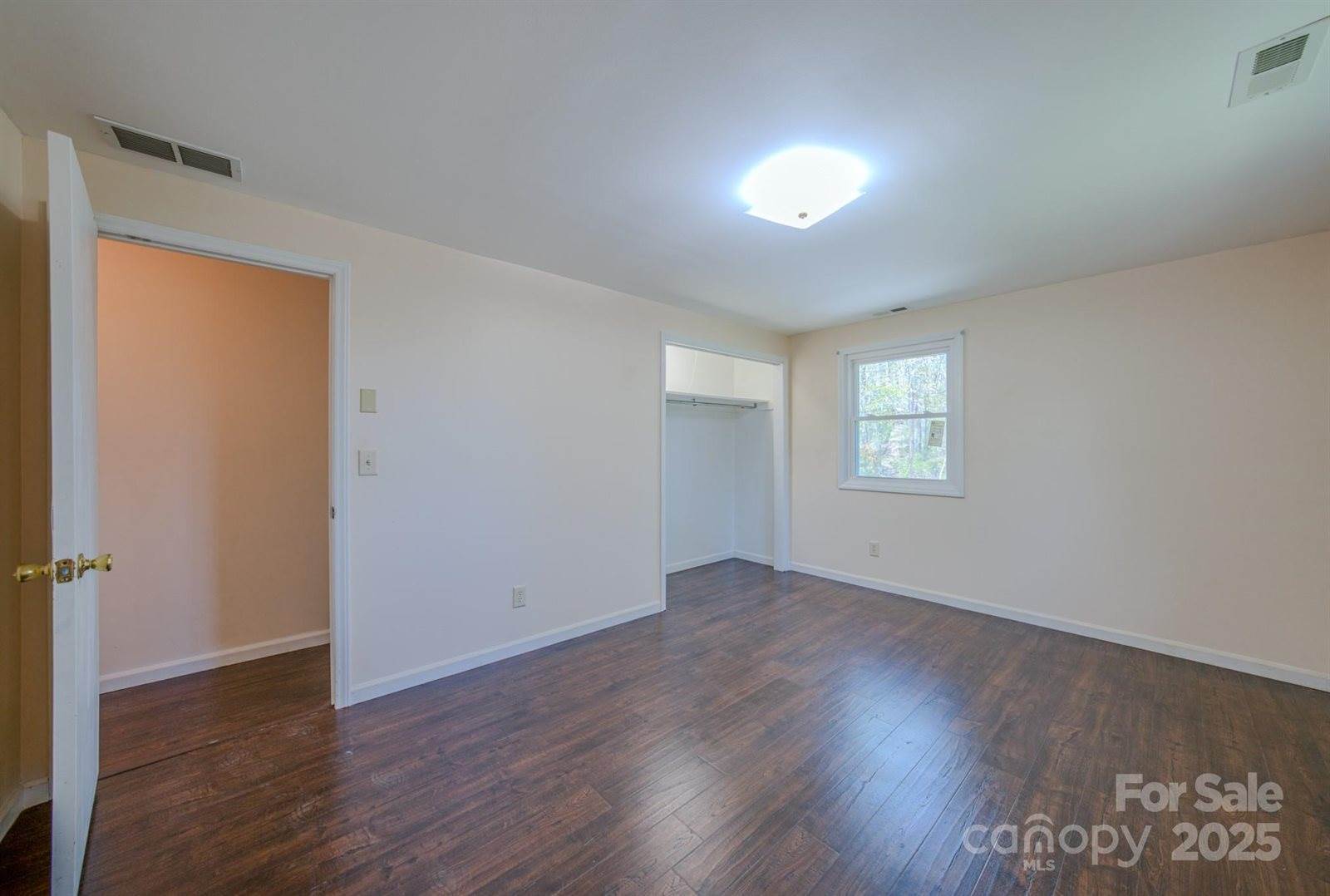 280 Fletcher View Drive, Fletcher, NC 28732