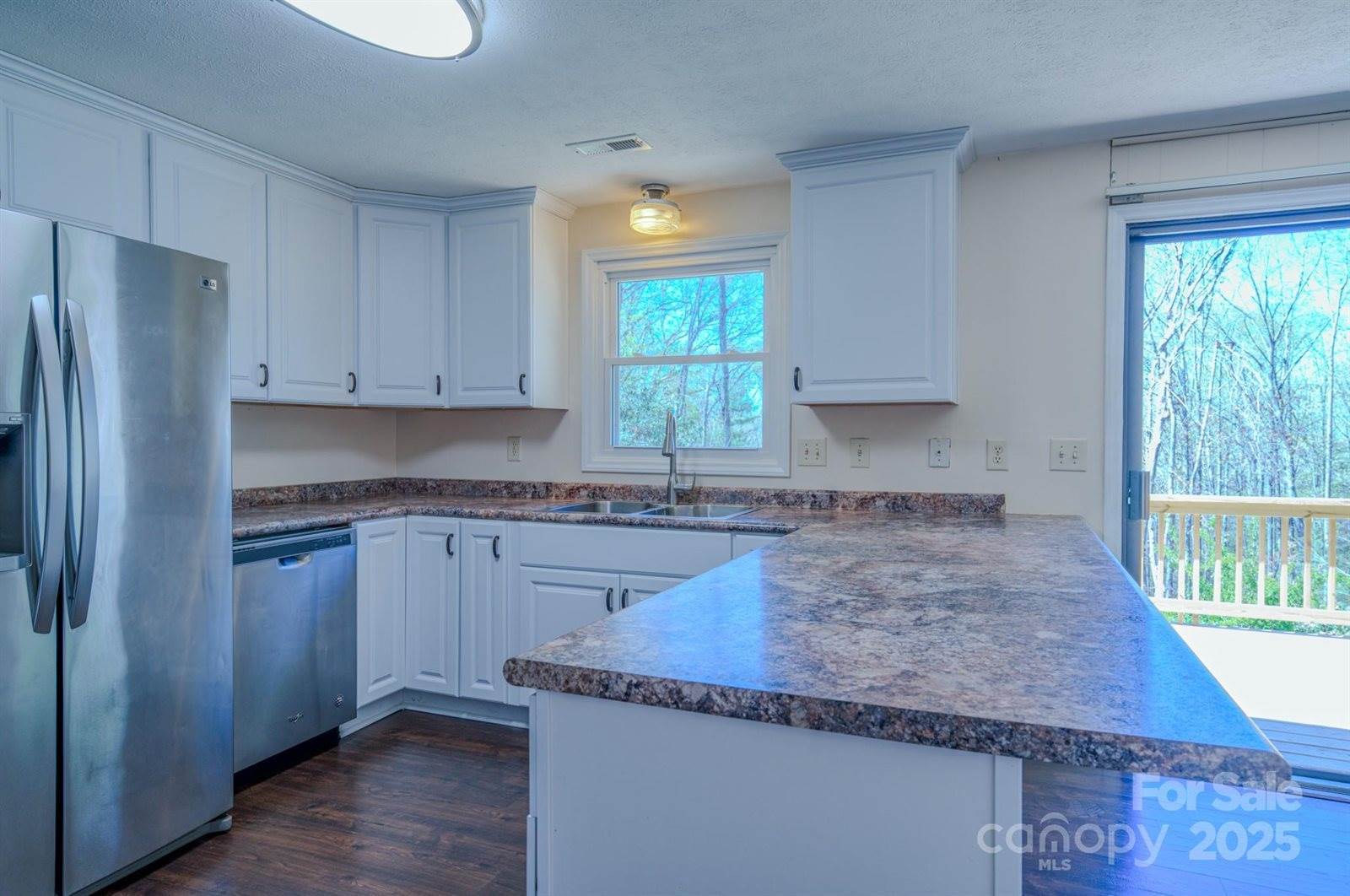 280 Fletcher View Drive, Fletcher, NC 28732