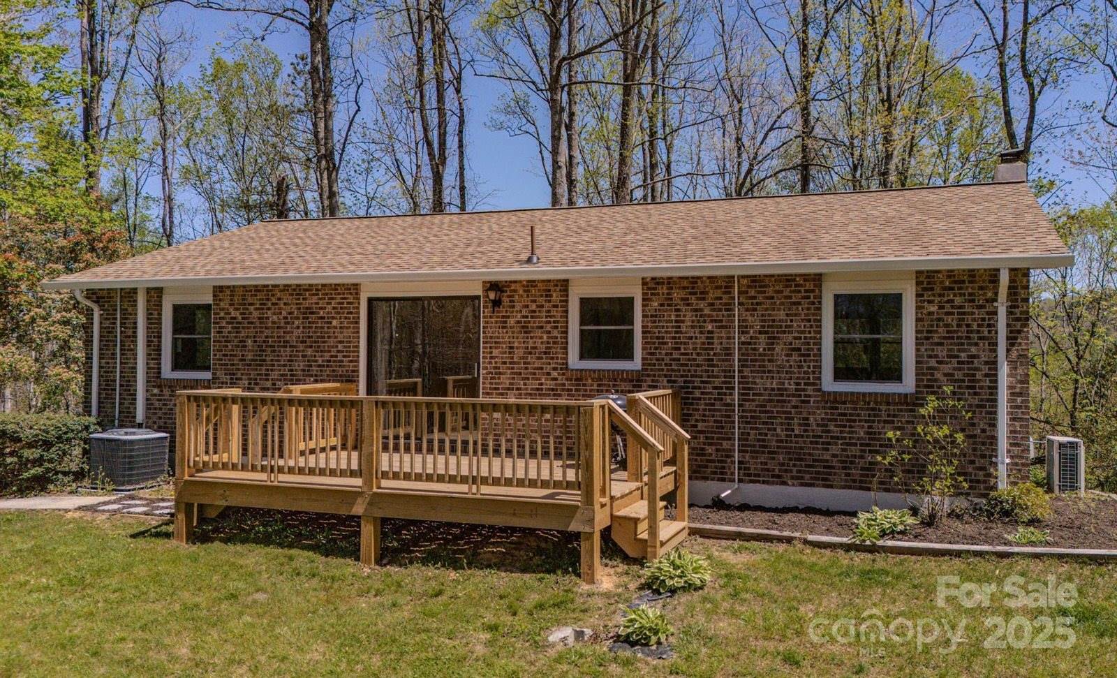 280 Fletcher View Drive, Fletcher, NC 28732