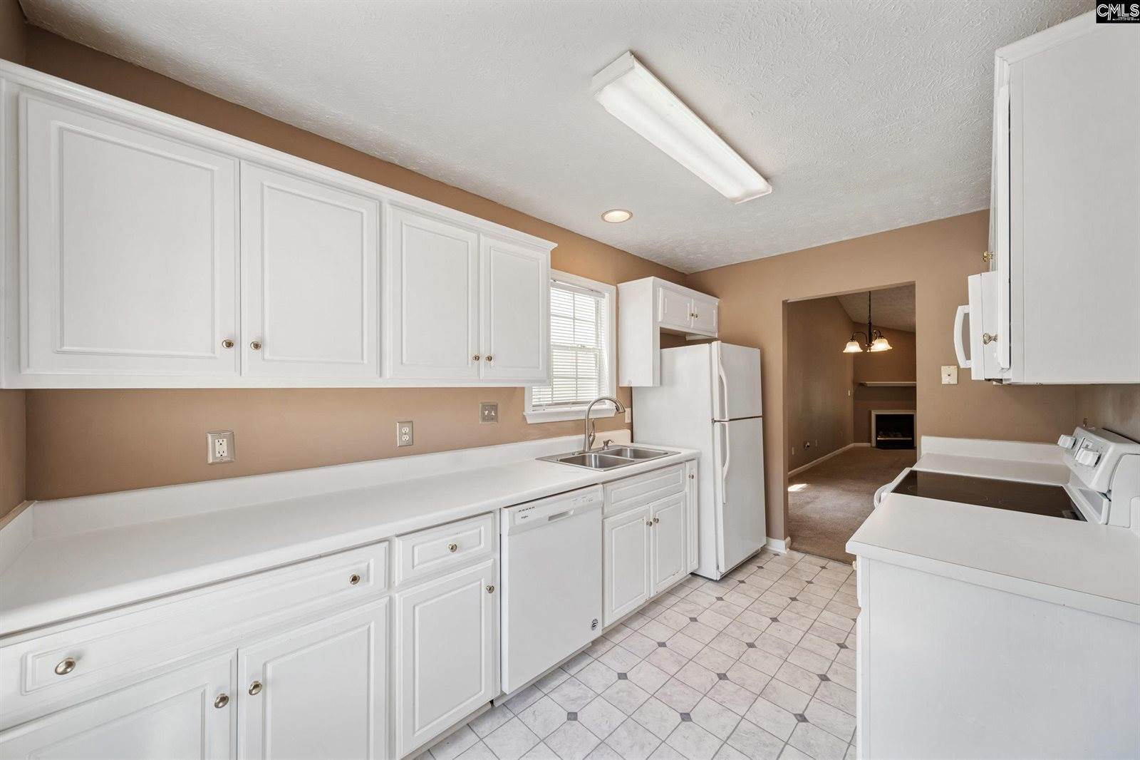 111 Buckhead Court, Lexington, SC 29072