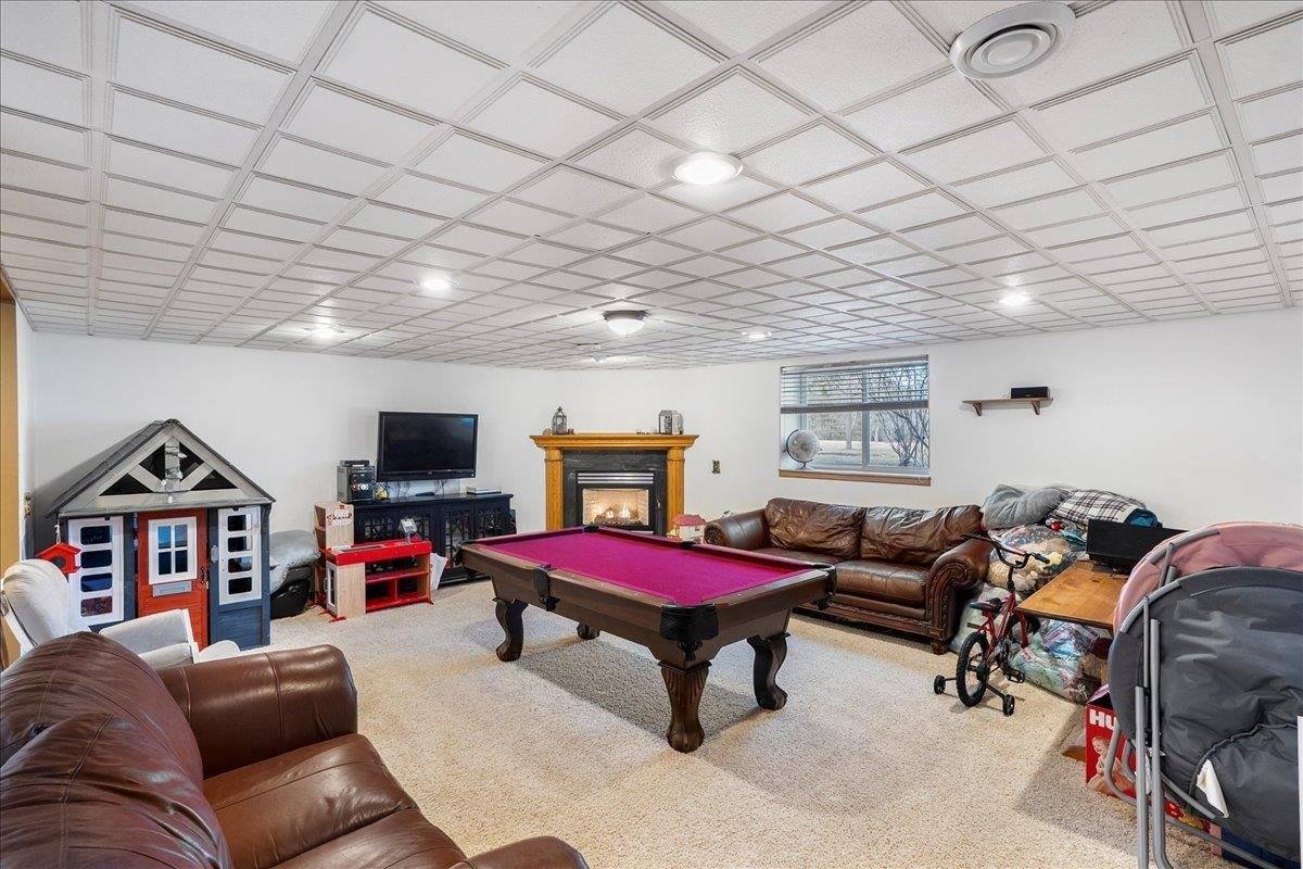 311 W Pine Street, Abbotsford, WI 54405