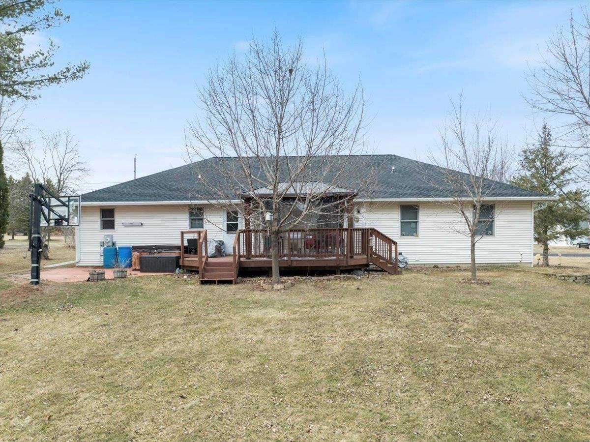 311 W Pine Street, Abbotsford, WI 54405