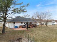 311 W Pine Street, Abbotsford, WI 54405