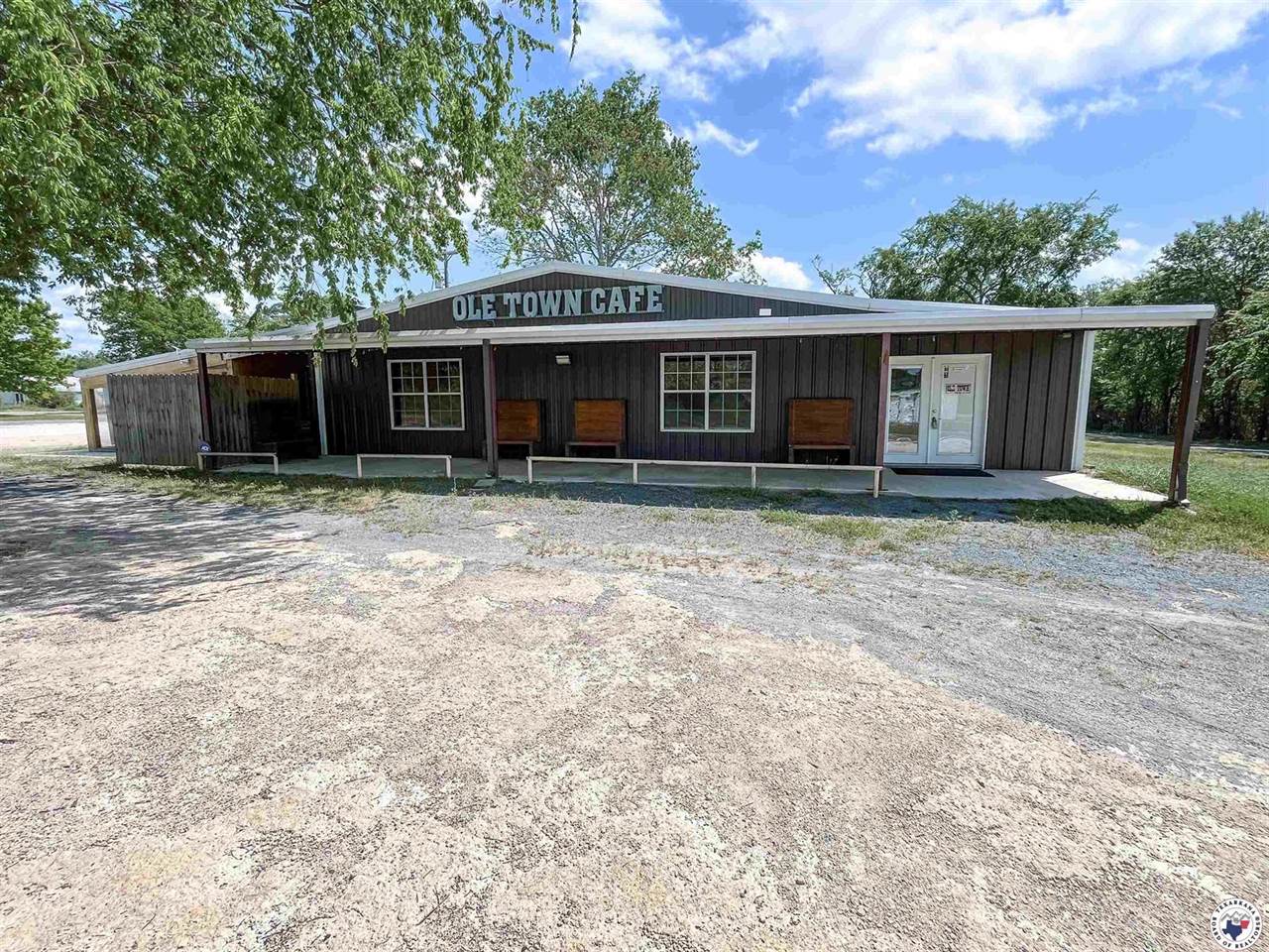 114 South Central Avenue, Marietta, TX 75566