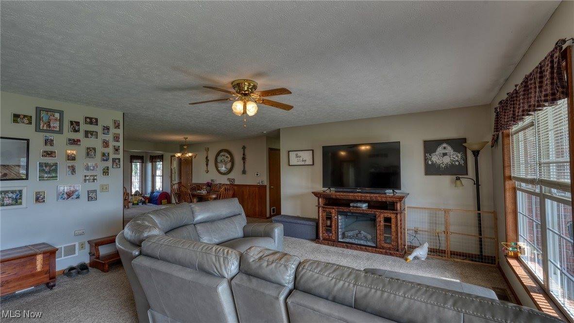 45446 Maple View Circle, Caldwell, OH 43724