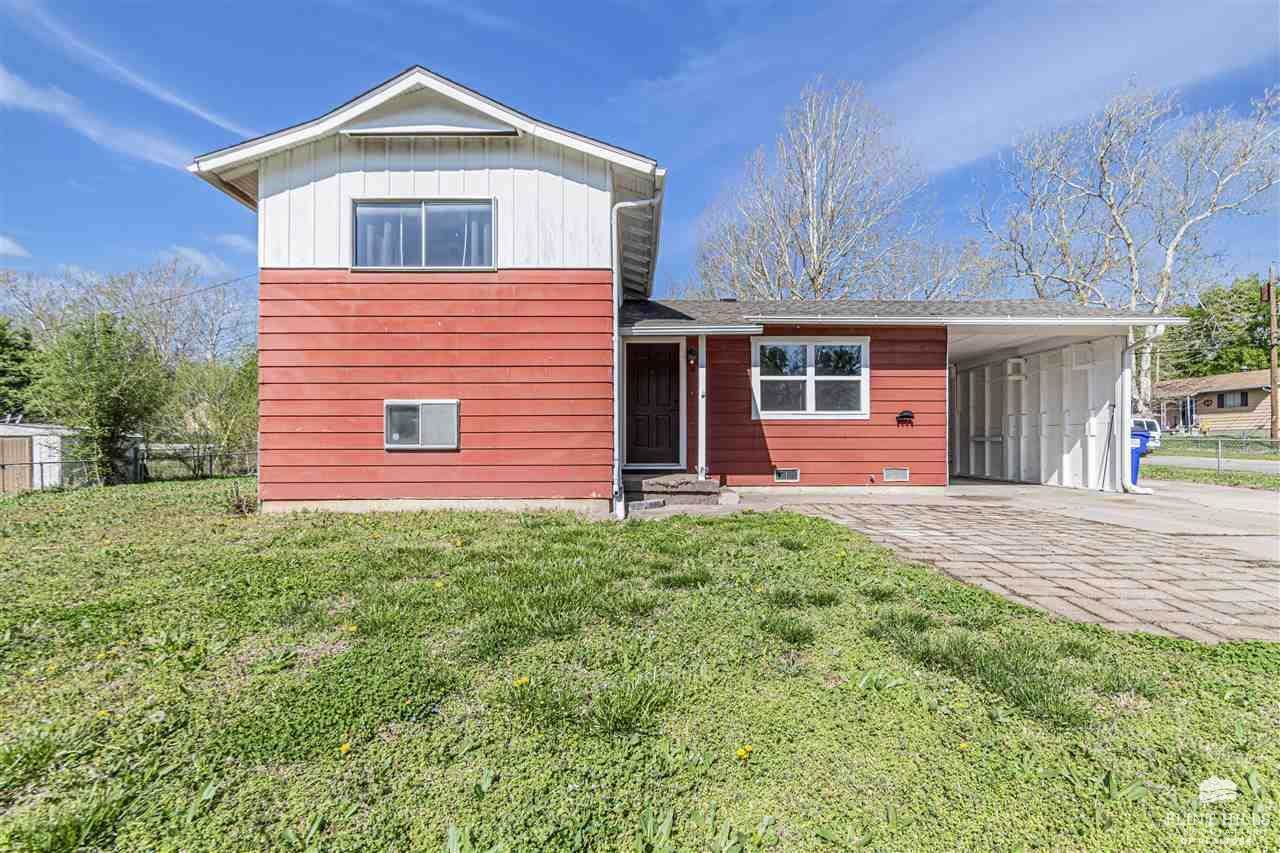 1618 Custer Road, Junction City, KS 66441