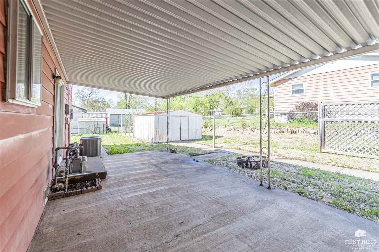 1618 Custer Road, Junction City, KS 66441