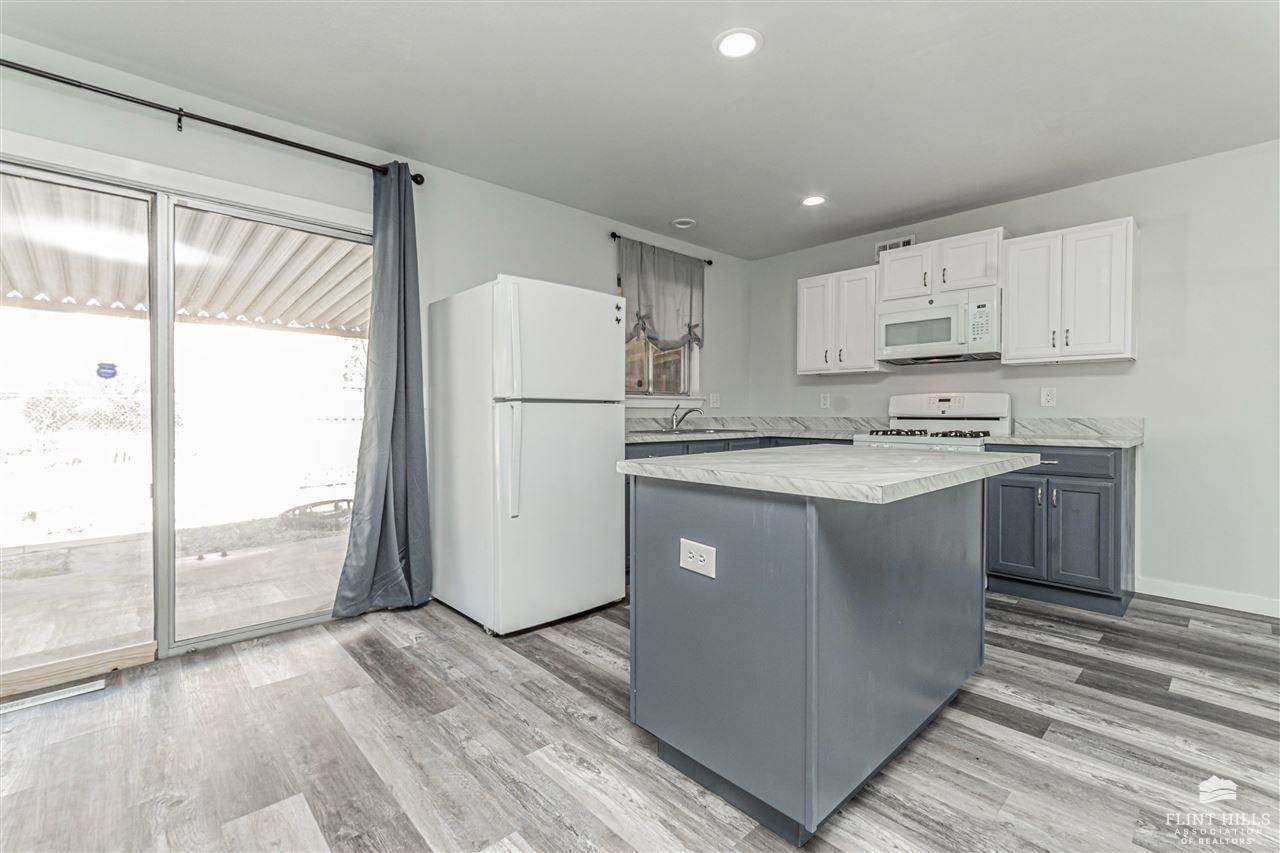 1618 Custer Road, Junction City, KS 66441