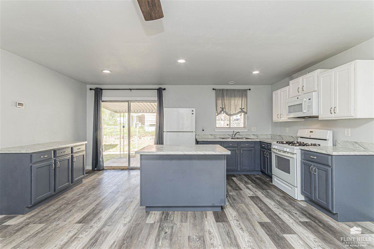 1618 Custer Road, Junction City, KS 66441