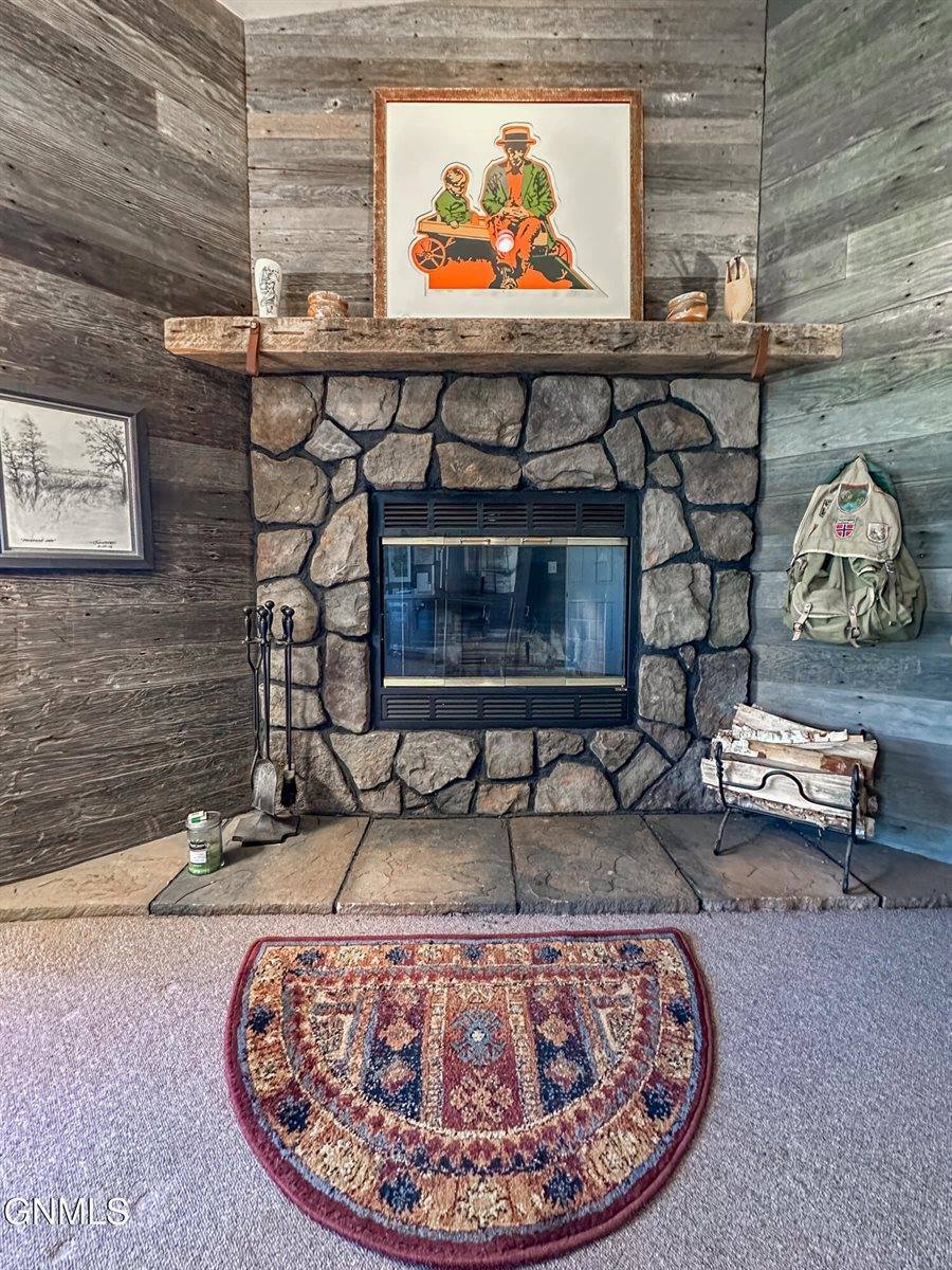 7335 Cottonwood Lane, Bismarck, ND 58503