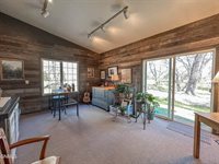 7335 Cottonwood Lane, Bismarck, ND 58503