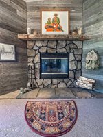 7335 Cottonwood Lane, Bismarck, ND 58503