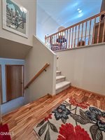 7335 Cottonwood Lane, Bismarck, ND 58503