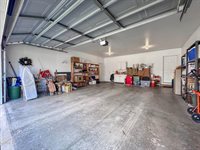 7335 Cottonwood Lane, Bismarck, ND 58503