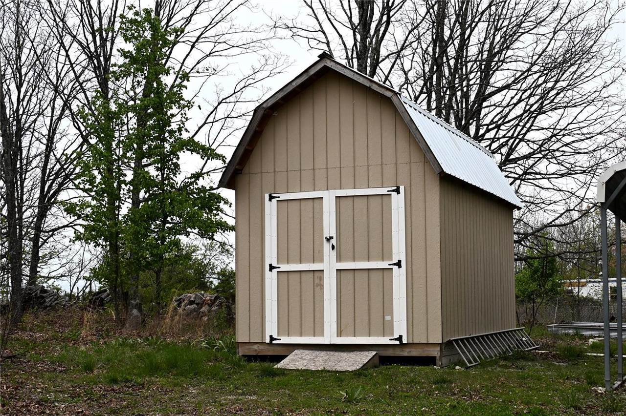 31980 Highway 17, Laquey, MO 65534