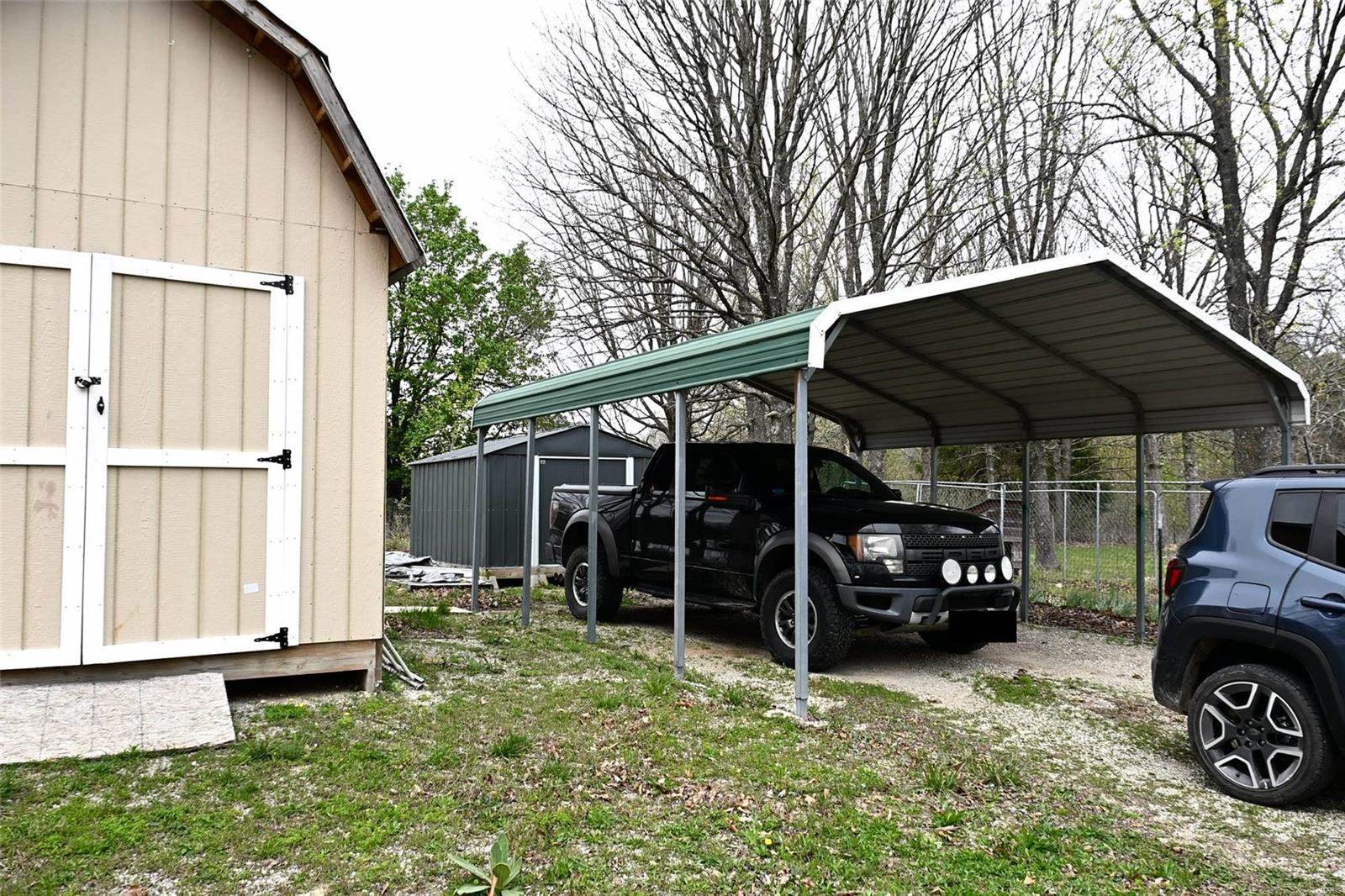 31980 Highway 17, Laquey, MO 65534