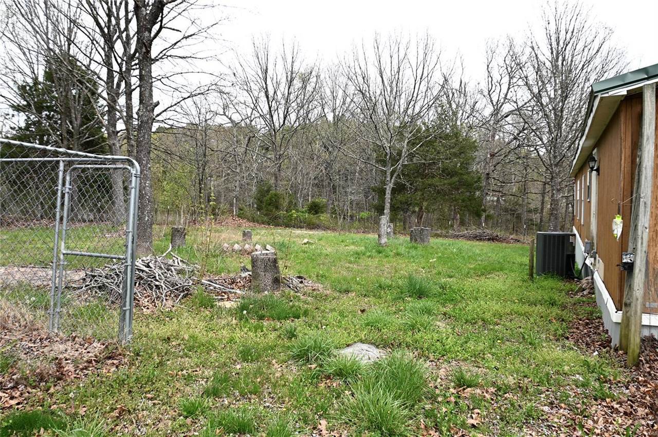 31980 Highway 17, Laquey, MO 65534