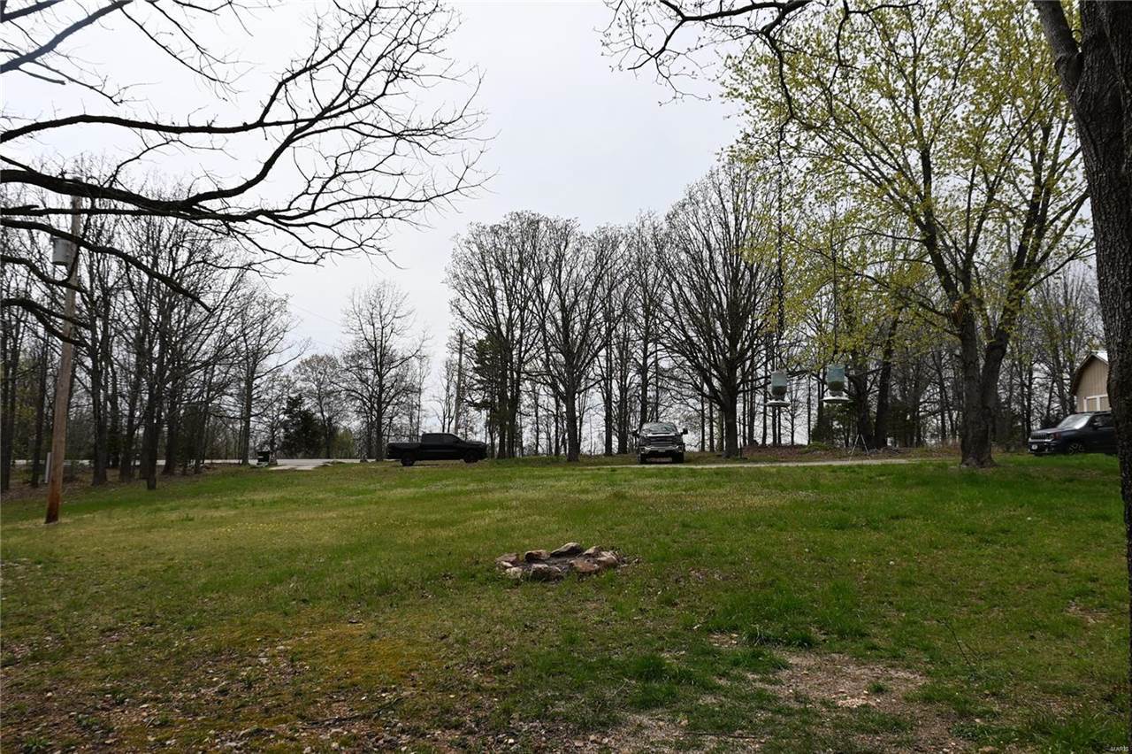 31980 Highway 17, Laquey, MO 65534