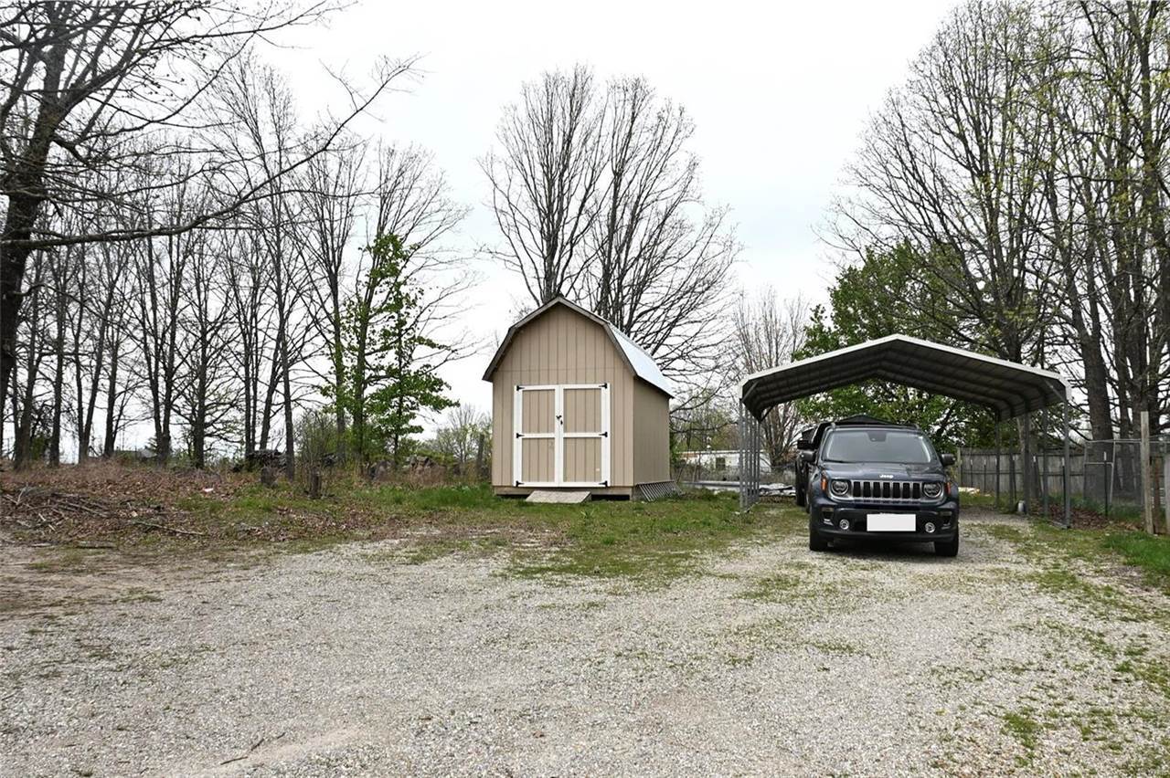 31980 Highway 17, Laquey, MO 65534