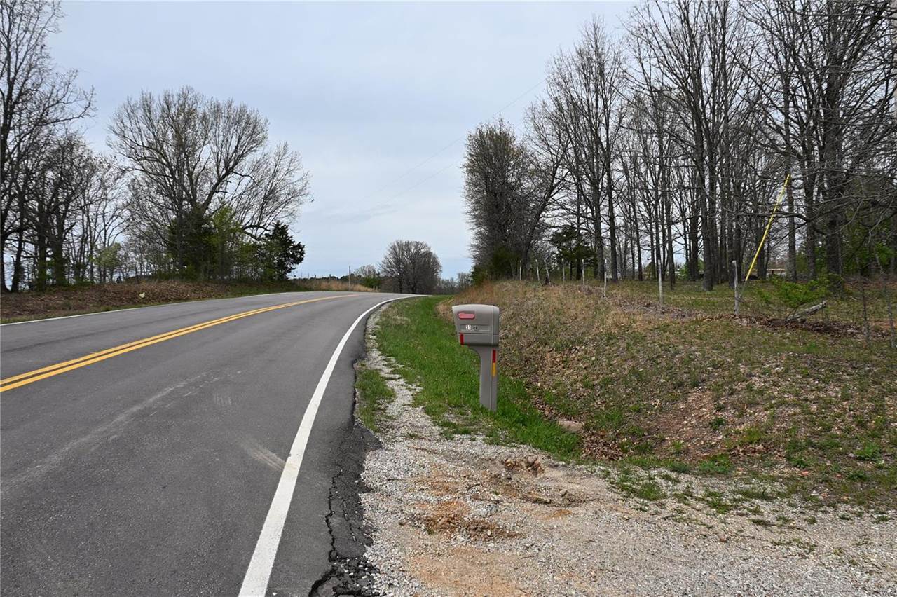 31980 Highway 17, Laquey, MO 65534