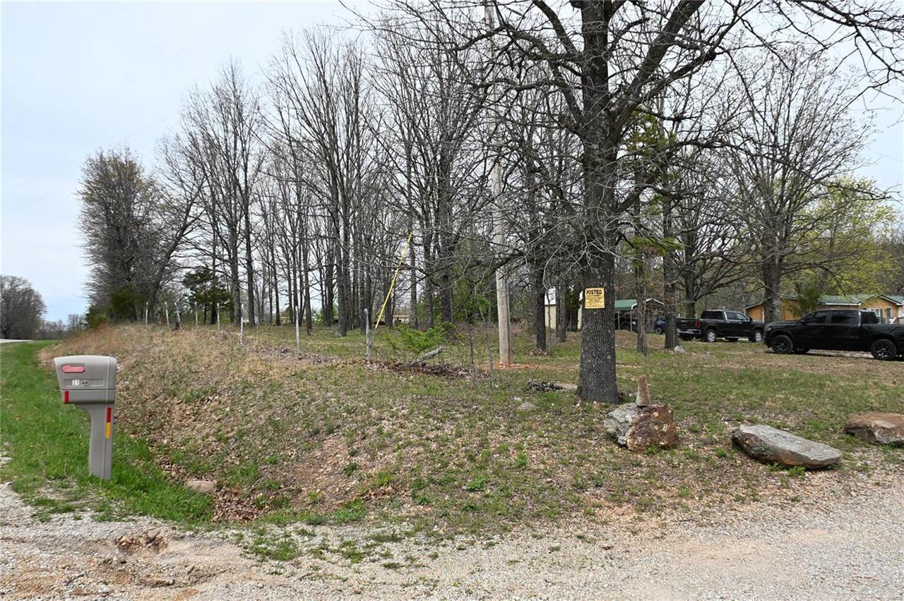 31980 Highway 17, Laquey, MO 65534