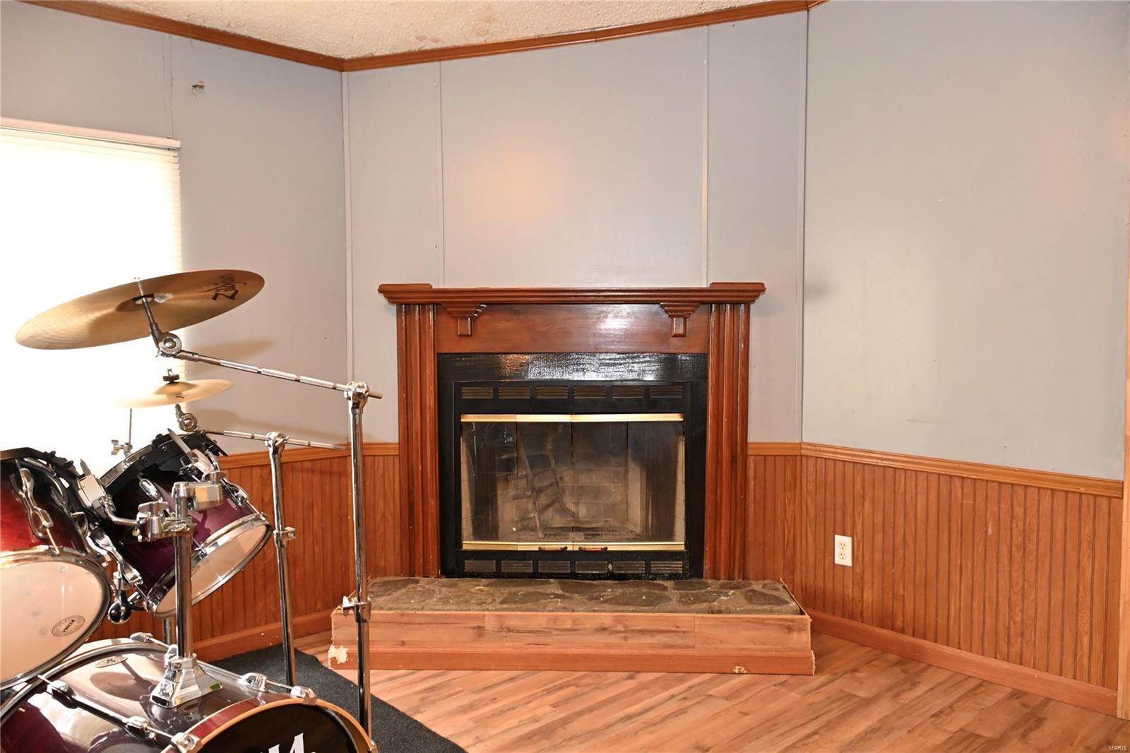 31980 Highway 17, Laquey, MO 65534