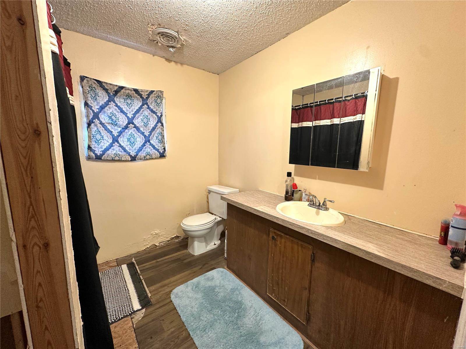 31980 Highway 17, Laquey, MO 65534