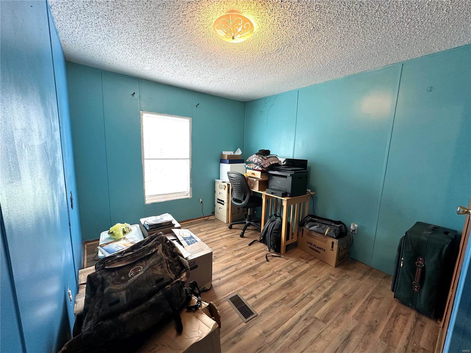 31980 Highway 17, Laquey, MO 65534