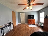 31980 Highway 17, Laquey, MO 65534