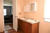 31980 Highway 17, Laquey, MO 65534