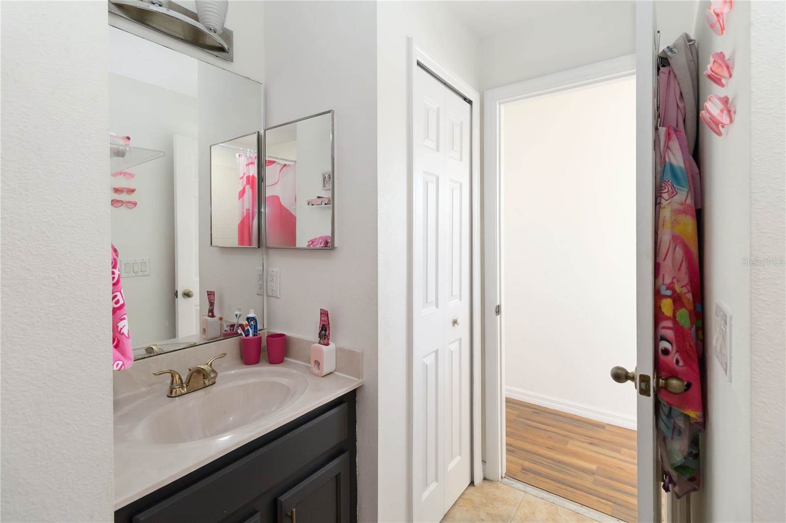 2016 Cypress Bay Boulevard, Kissimmee, FL 34743