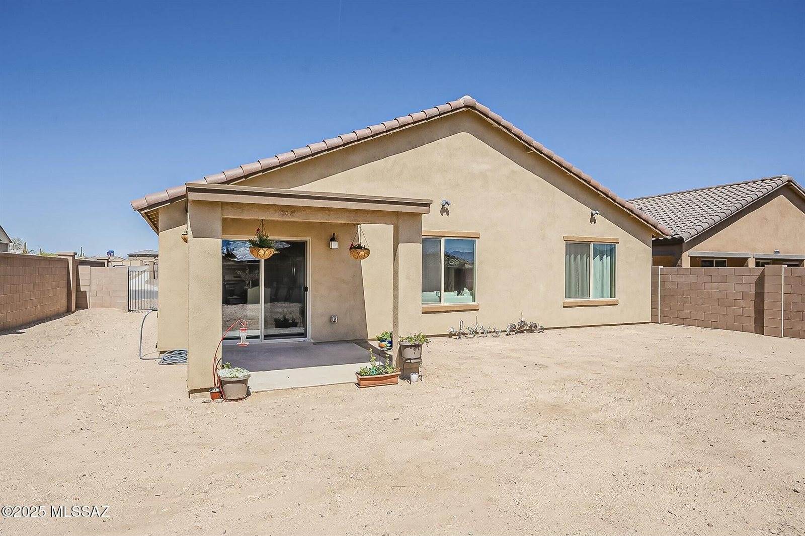 939 West Calle Cajilla, Sahuarita, AZ 85629