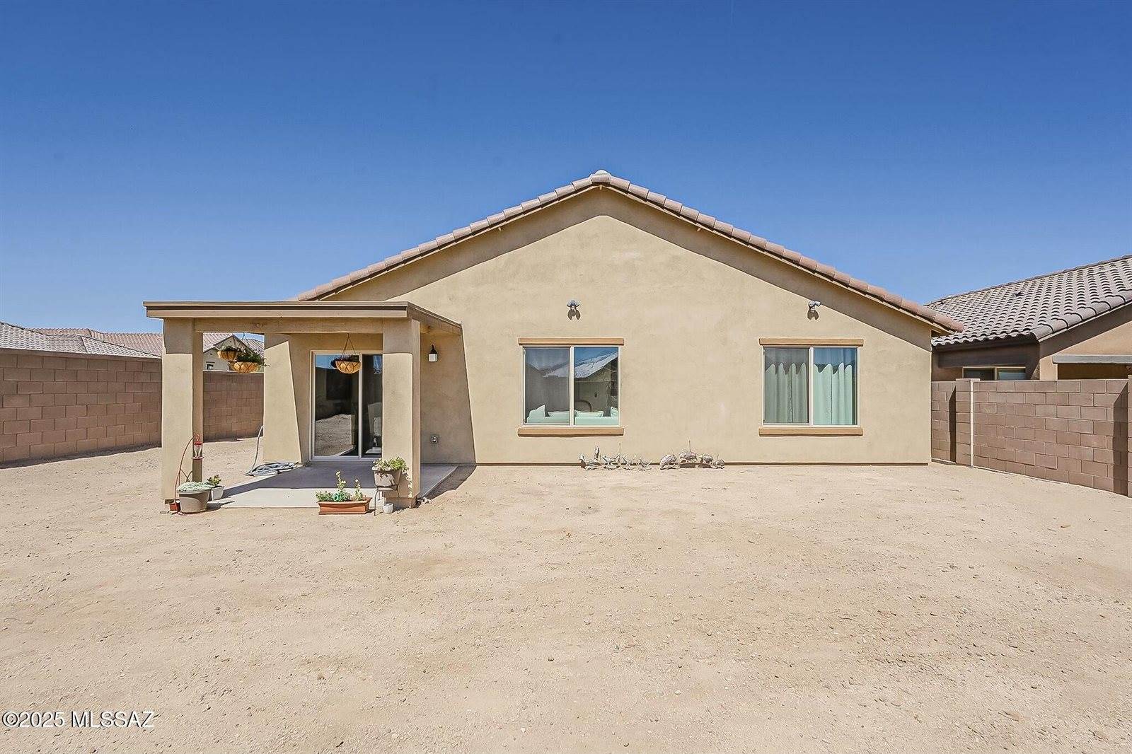 939 West Calle Cajilla, Sahuarita, AZ 85629