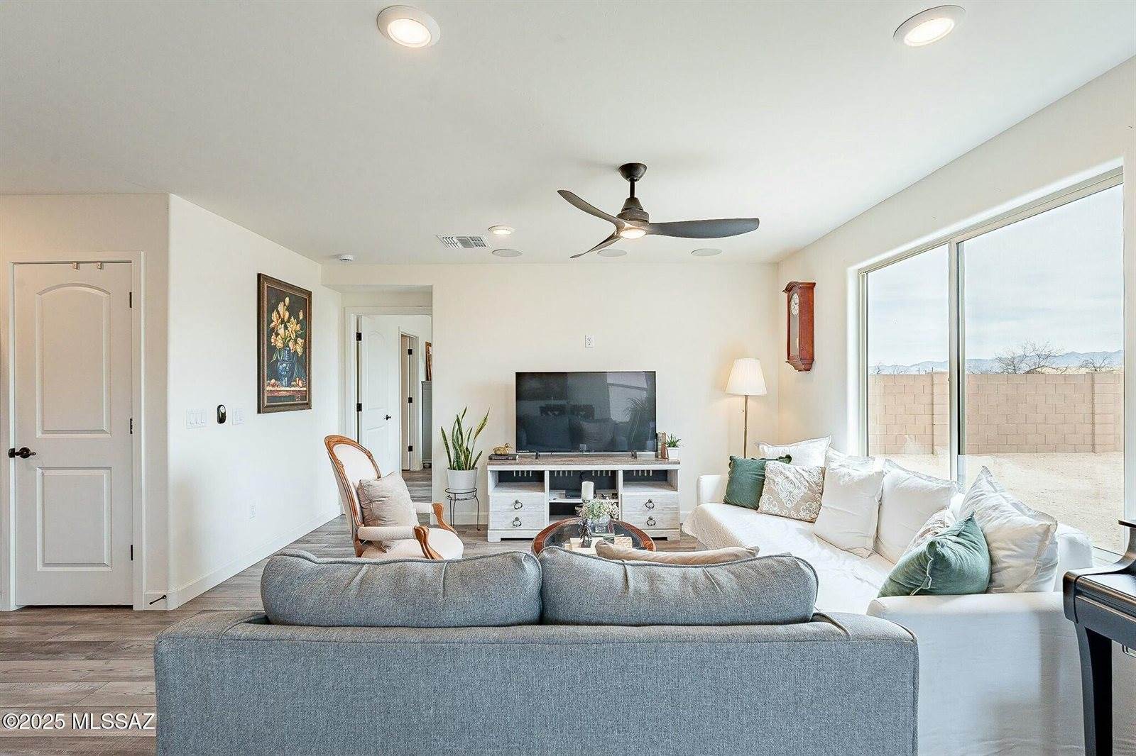 939 West Calle Cajilla, Sahuarita, AZ 85629