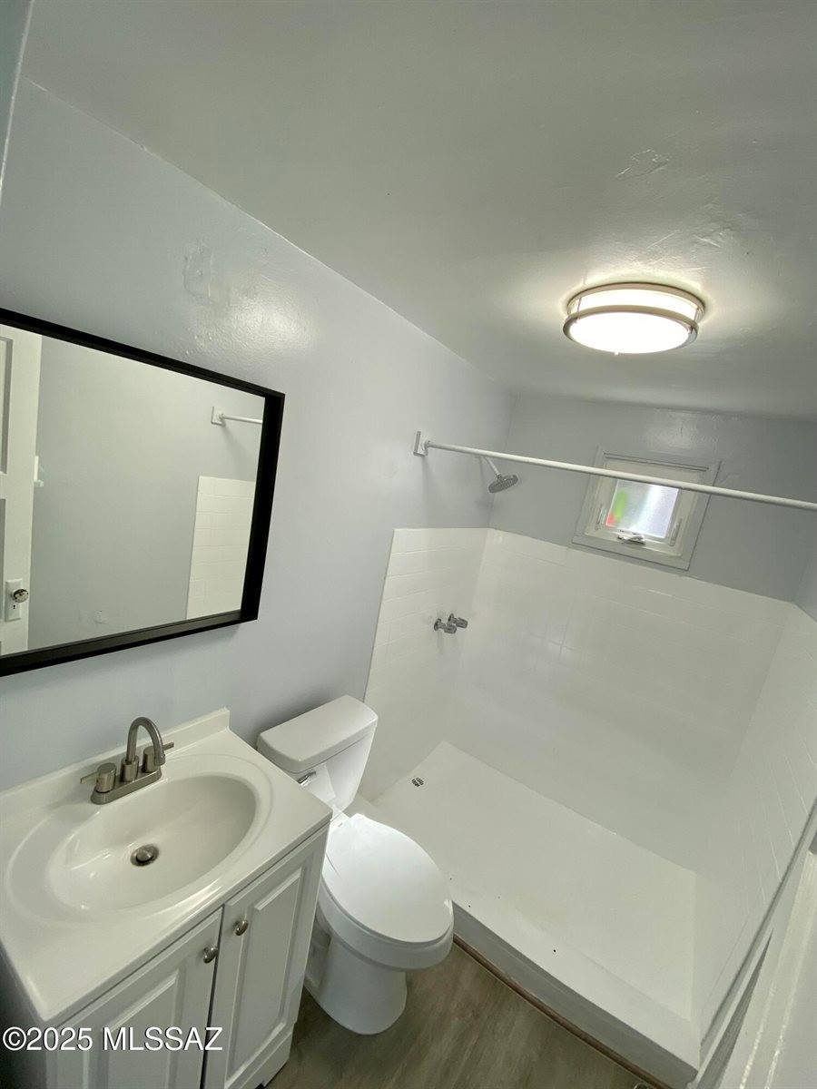 2009 North Rosemary Drive, Tucson, AZ 85716