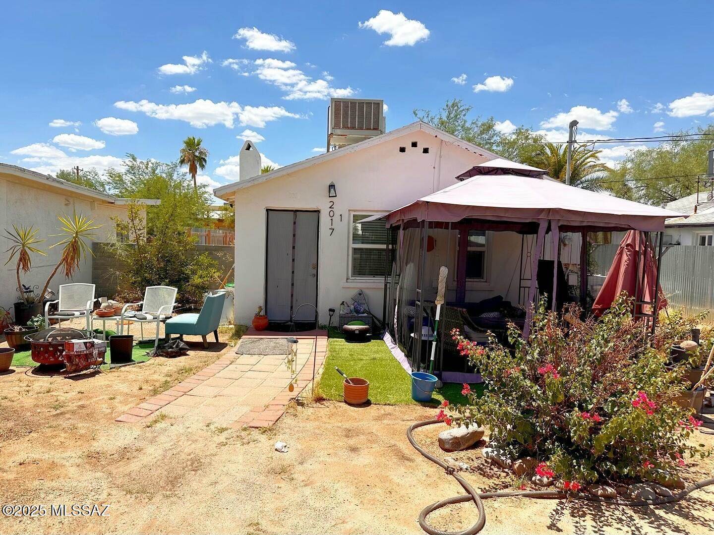 2009 North Rosemary Drive, Tucson, AZ 85716