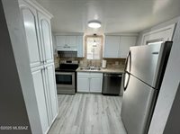 2009 North Rosemary Drive, Tucson, AZ 85716