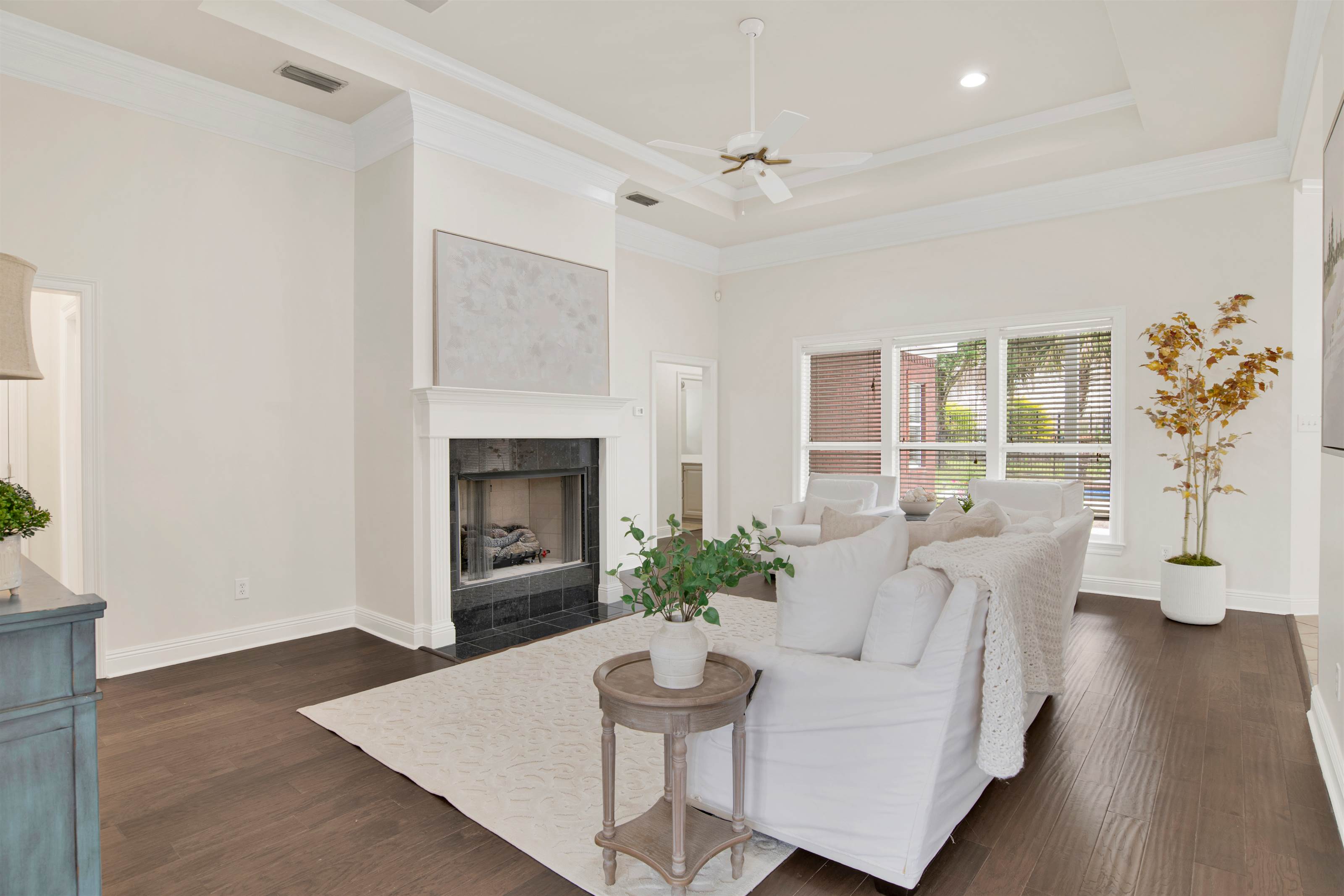 6275 Bell Creek Court East, Grand Bay, AL 36541