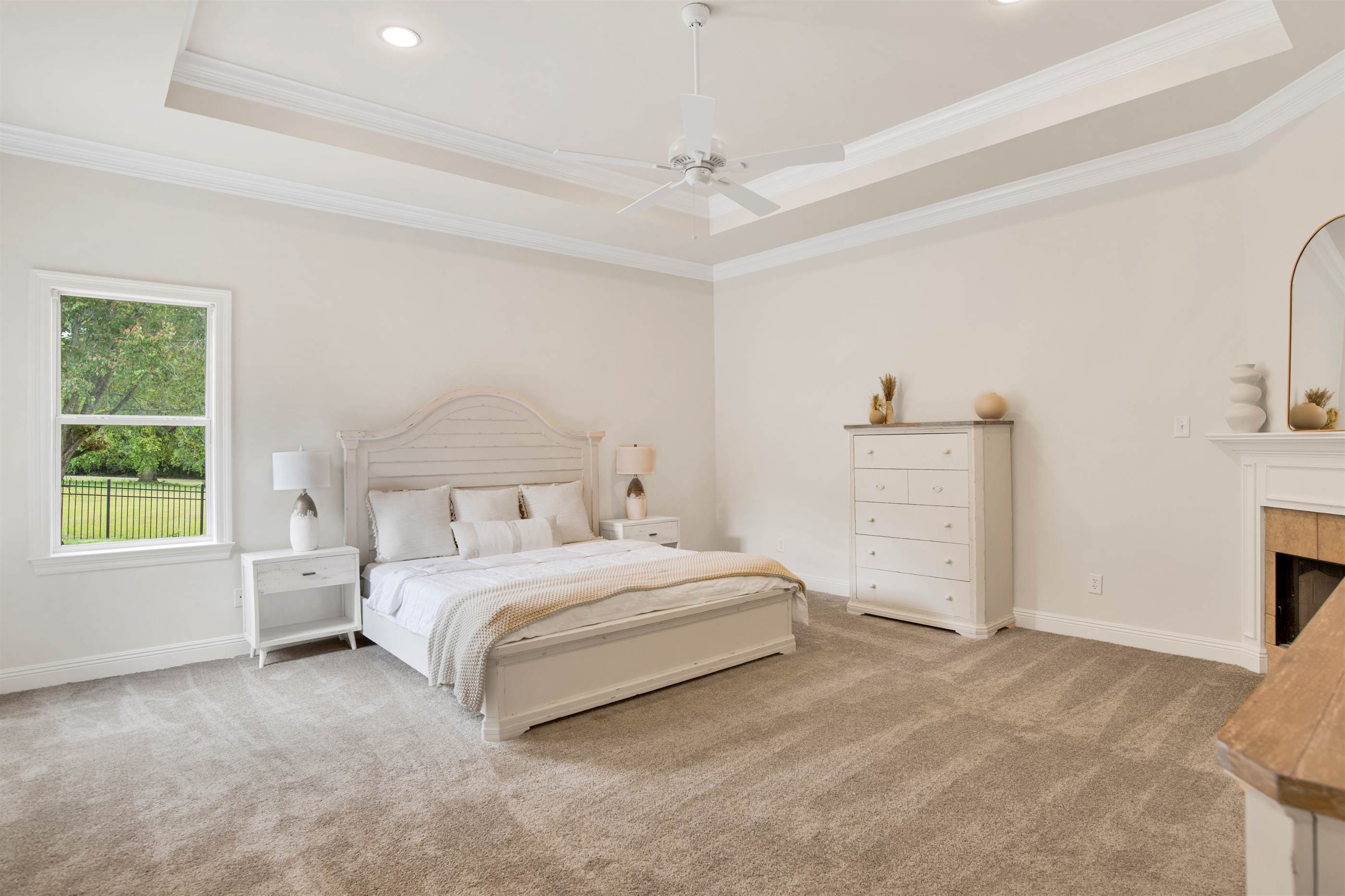 6275 Bell Creek Court East, Grand Bay, AL 36541