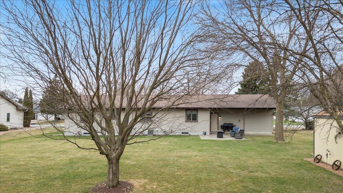 301 S Larch Avenue, Marshfield, WI 54449
