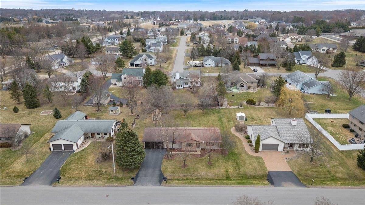 301 S Larch Avenue, Marshfield, WI 54449