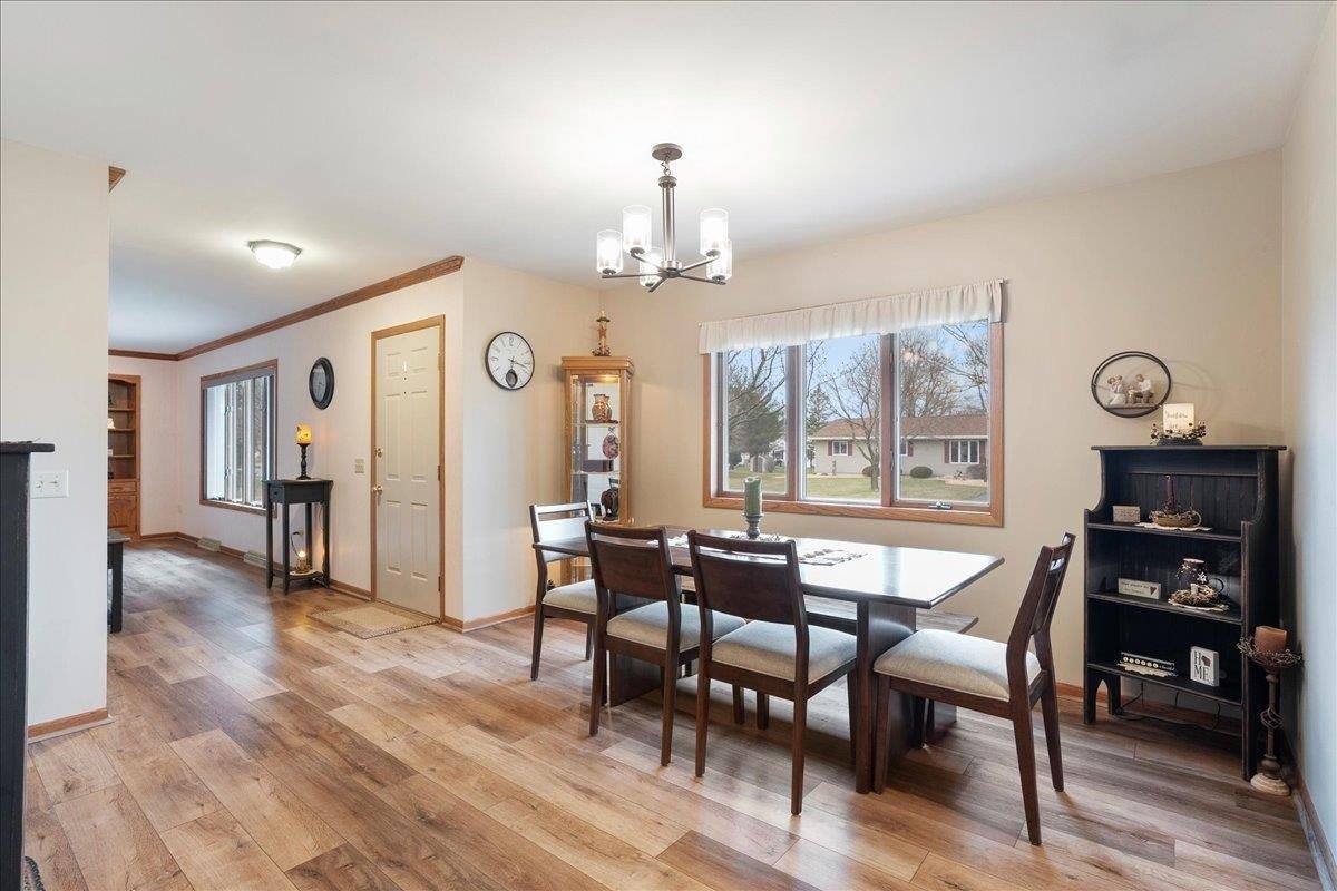 301 S Larch Avenue, Marshfield, WI 54449